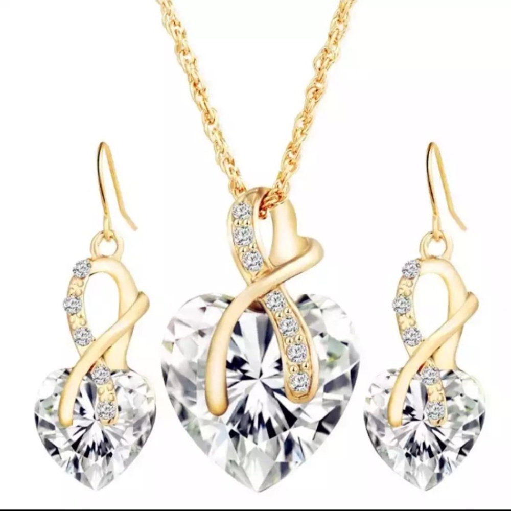 Heart shape necklace set